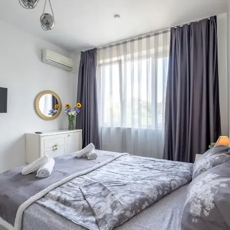 Apartamento Bright With Designer Renovation *